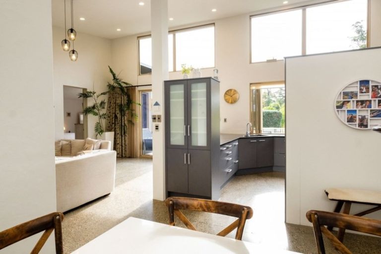 Photo of property in 34 Rochfort Road, Havelock North, 4130