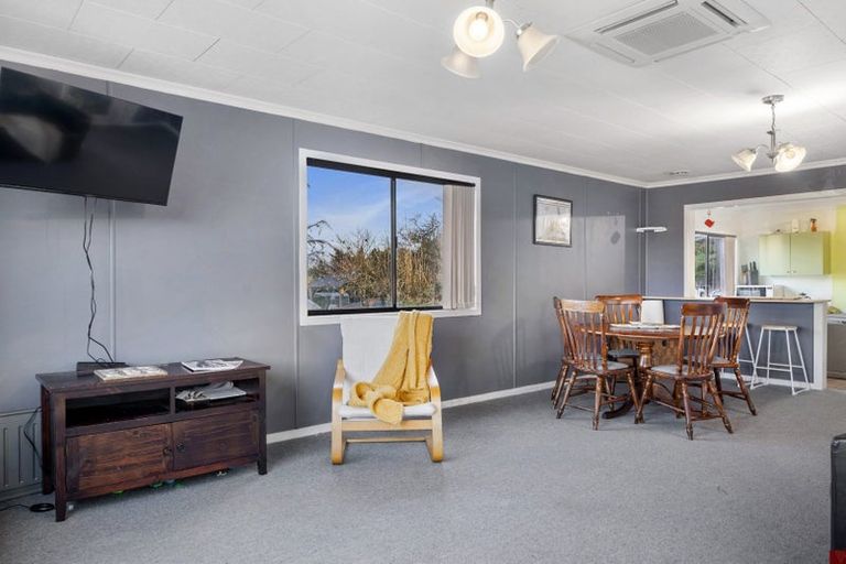 Photo of property in 105 Rangatira Drive, Mangakino, 3421