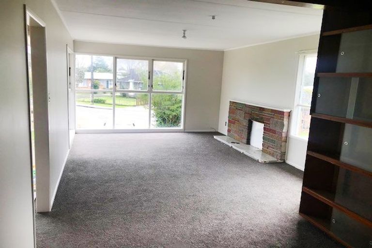 Photo of property in 15 Stainton Place, Otara, Auckland, 2023