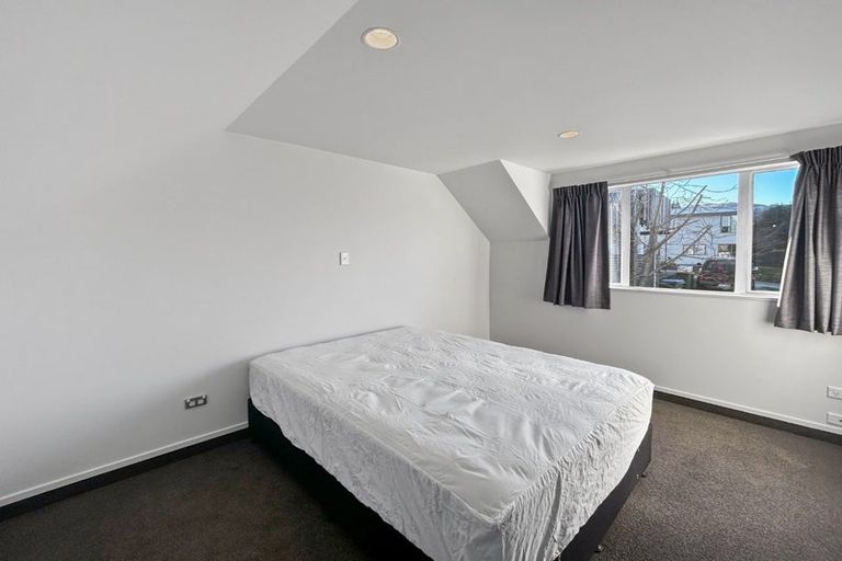 Photo of property in 34a Sainsbury Road, Fernhill, Queenstown, 9300