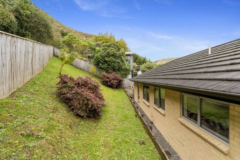 Photo of property in 11b Poneke Drive, Waikanae, 5036