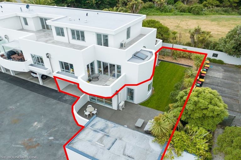 Photo of property in 2/8 Ballance Street, Waimairi Beach, Christchurch, 8083