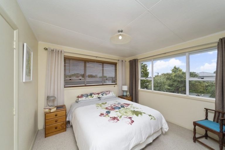 Photo of property in 10 Horne Street, Hurdon, New Plymouth, 4310