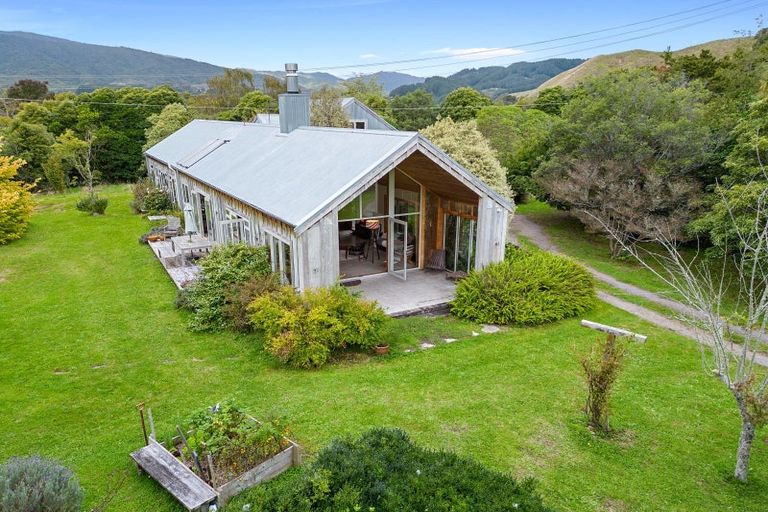 Property details for 557 Otaki Road, Hautere, Otaki, 5582
