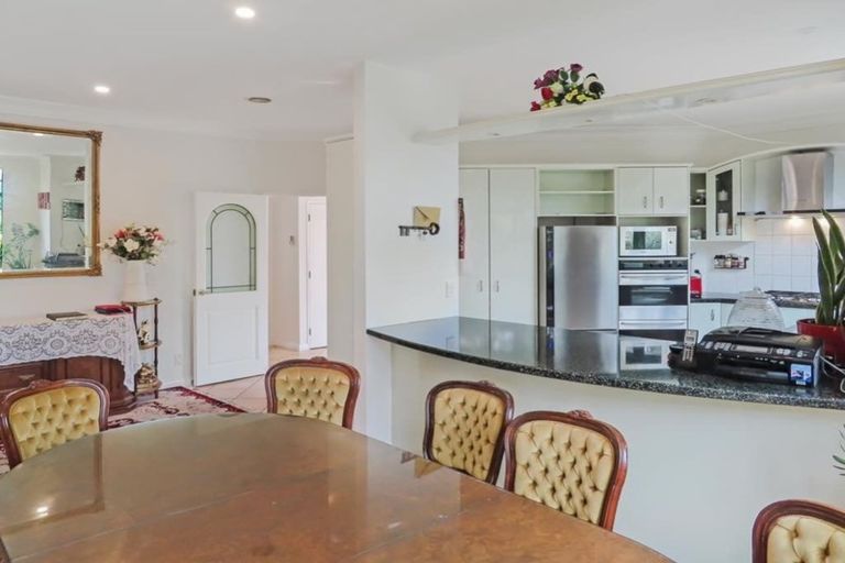 Photo of property in 72 Penrose Street, Woburn, Lower Hutt, 5010