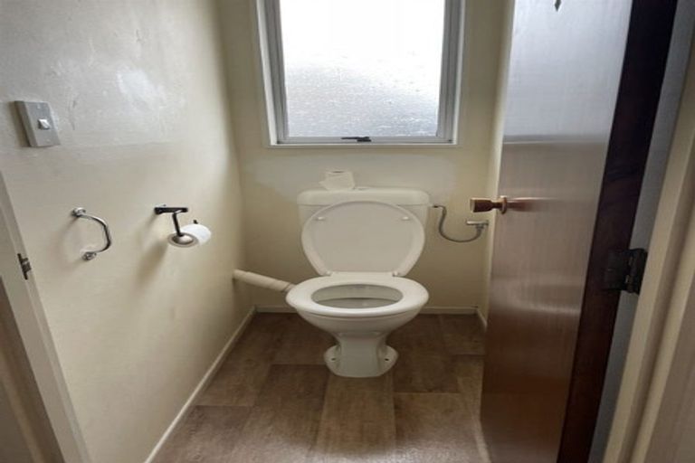 Photo of property in 70a Glenmore Avenue, Casebrook, Christchurch, 8051