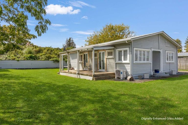 Photo of property in 11 Tawa Street, Edgecumbe, 3120