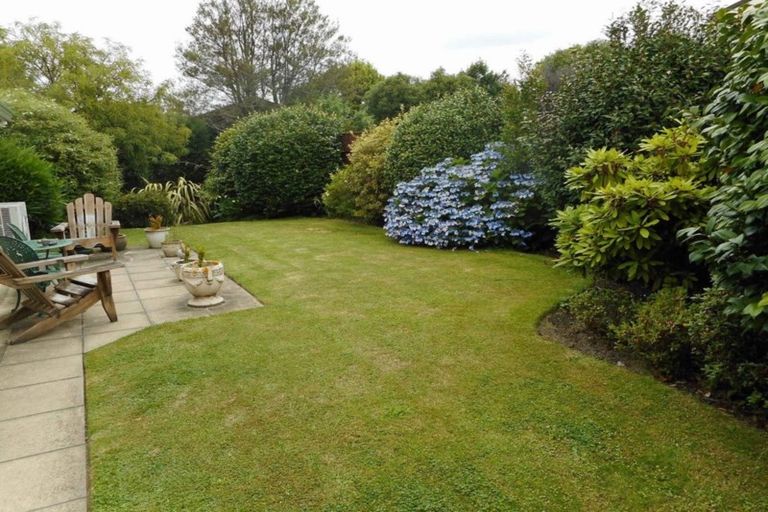 Photo of property in 2/65 Whitby Street, Burnside, Christchurch, 8053