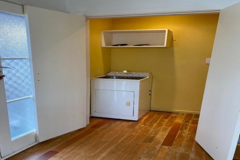 Photo of property in 79 Wai-iti Crescent, Woburn, Lower Hutt, 5010