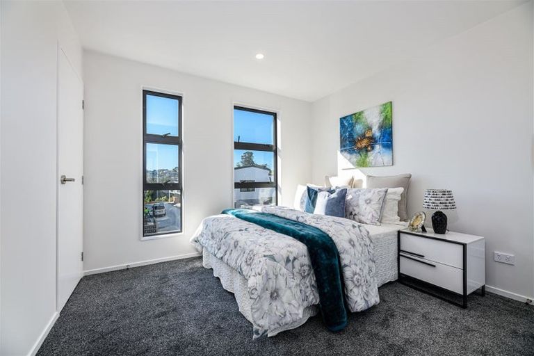 Photo of property in 1/6 Kereru Street, Henderson, Auckland, 0612