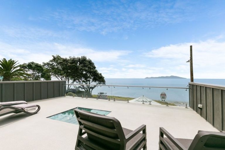 Photo of property in 10 Ocean Parade, Pukerua Bay, 5026