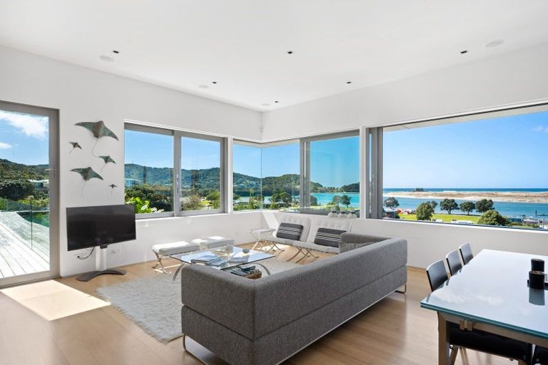 Photo of property in 53 Olsen Avenue, Mangawhai Heads, Mangawhai, 0505