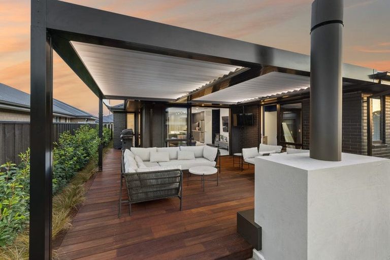 Photo of property in 2 Kokopu Street, Pegasus, 7612