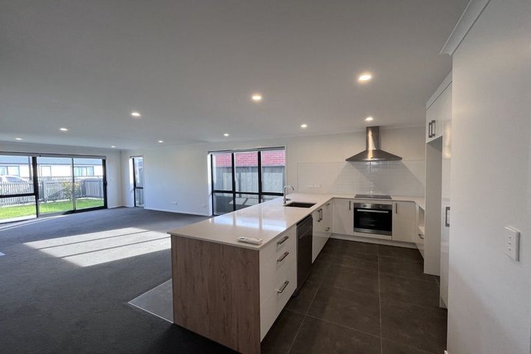 Photo of property in 38 Sierra Way, Ramarama, 2579