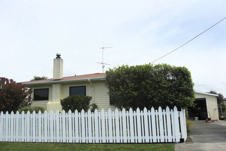 Photo of property in 11 Kea Street, Stoke, Nelson, 7011