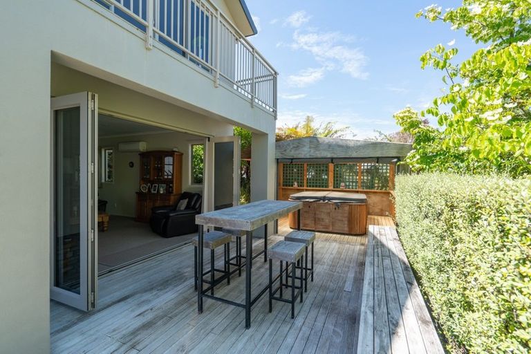 Photo of property in 1/745 Acacia Bay Road, Acacia Bay, Taupo, 3330