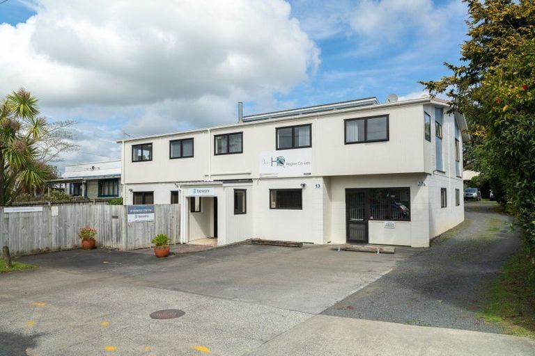 Photo of property in 13 Wallis Street, Raglan, 3225