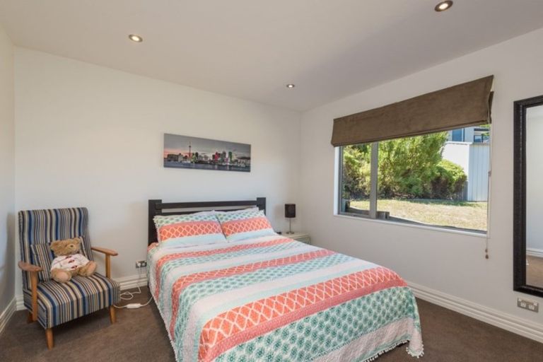 Photo of property in 4 Berkshire Place, Stoke, Nelson, 7011