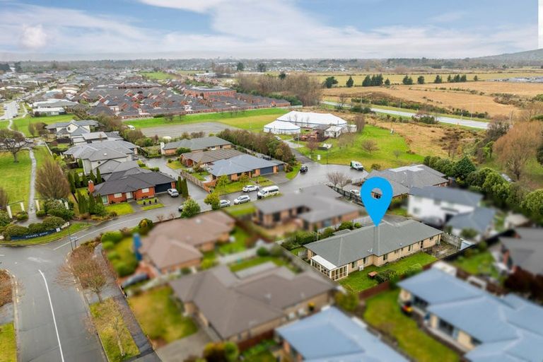 Photo of property in 6 Meeking Place, Aidanfield, Christchurch, 8025