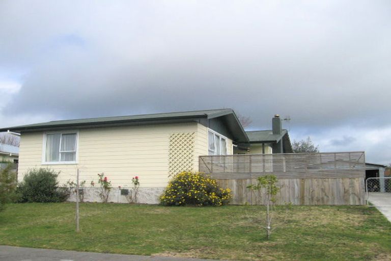 Photo of property in 13 Deal Crescent, Flaxmere, Hastings, 4120