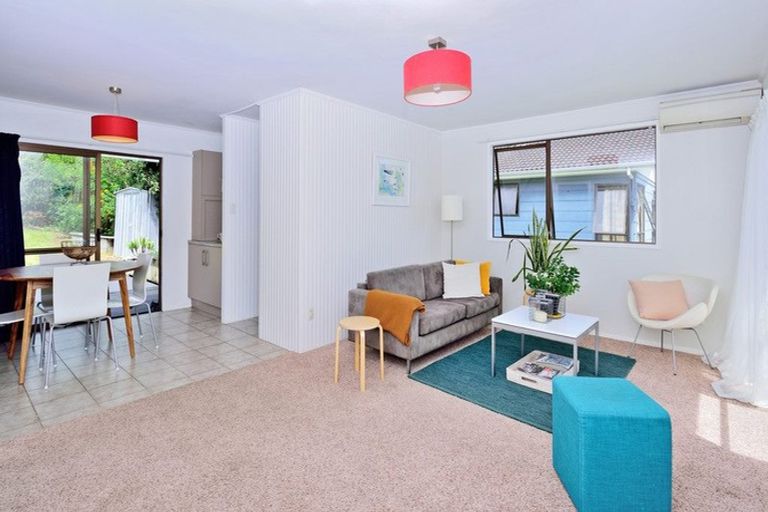 Photo of property in 56 Pemberton Avenue, Bayview, Auckland, 0629