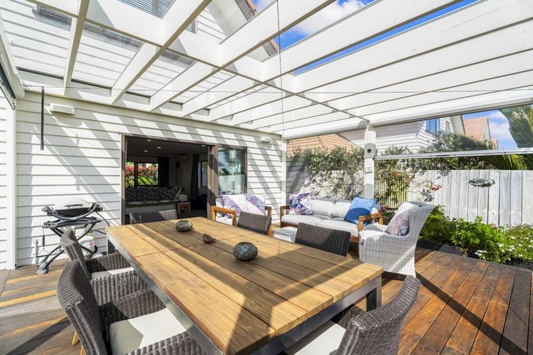 Photo of property in 10 Voyager Drive, Gulf Harbour, Whangaparaoa, 0930