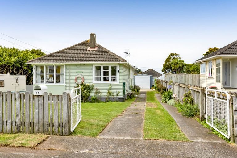 Photo of property in 55 Fairfield Road, Hawera, 4610