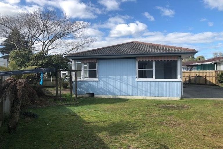 Photo of property in 10 Perepe Street, Mangakakahi, Rotorua, 3015
