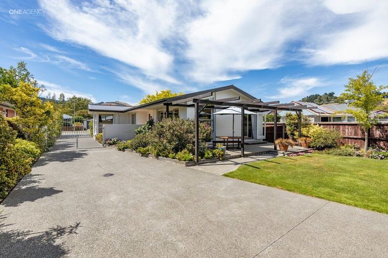 Photo of property in 34 Waiau Street, Cracroft, Christchurch, 8025