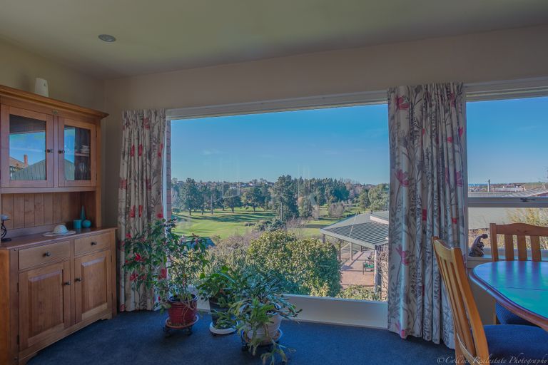 Photo of property in 215 Douglas Street, Highfield, Timaru, 7910