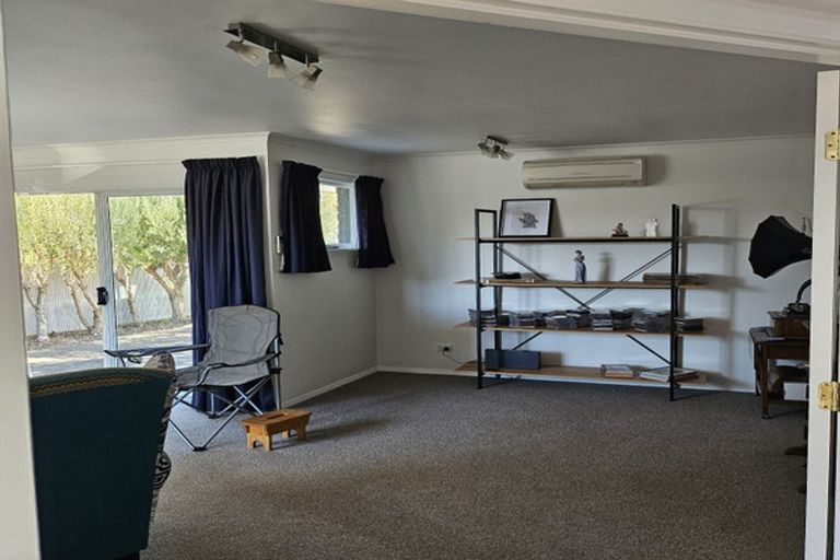 Photo of property in 8 Everest Street, Burnside, Christchurch, 8053