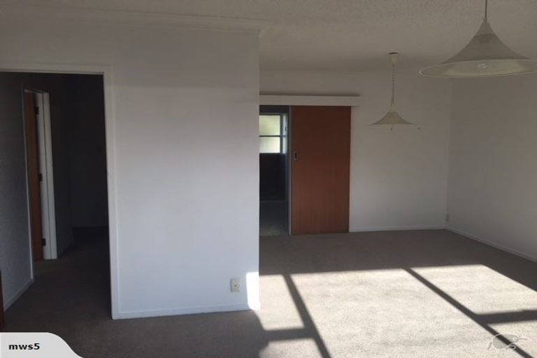 Photo of property in 2/55 Nile Road, Milford, Auckland, 0620