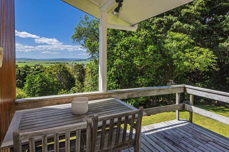 Photo of property in 8 Old Loop Road, Ngararatunua, Whangarei, 0176