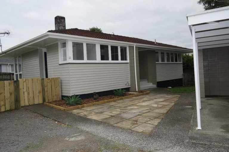 Photo of property in 15 Huia Street, Waiuku, 2123