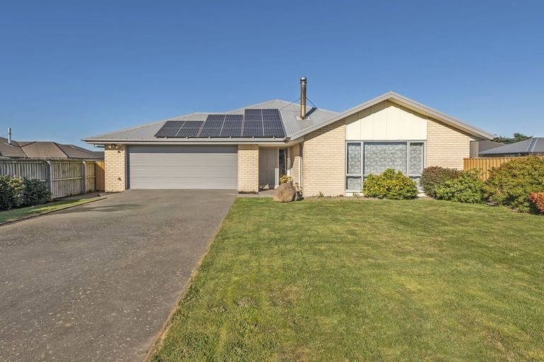 Photo of property in 42 Chervier Street, Leeston, 7632