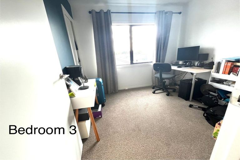 Photo of property in 6/4 Harry Ward Place, Henderson, Auckland, 0610