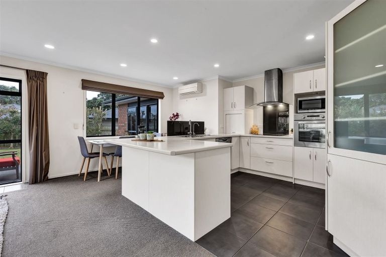 Photo of property in 23b Marlin Terrace, Bell Block, New Plymouth, 4312