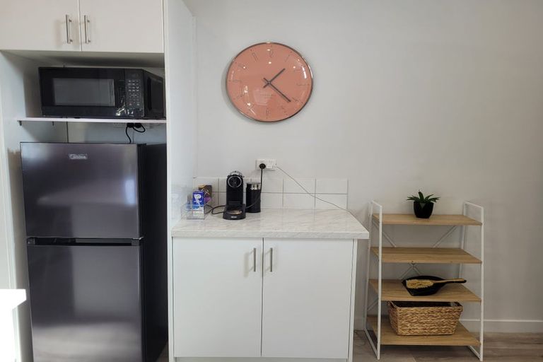 Photo of property in 3 Mcfaddens Road, St Albans, Christchurch, 8052