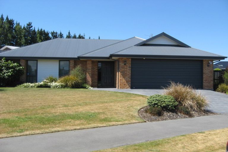 Photo of property in 18a Falconridge Place, Shirley, Christchurch, 8061
