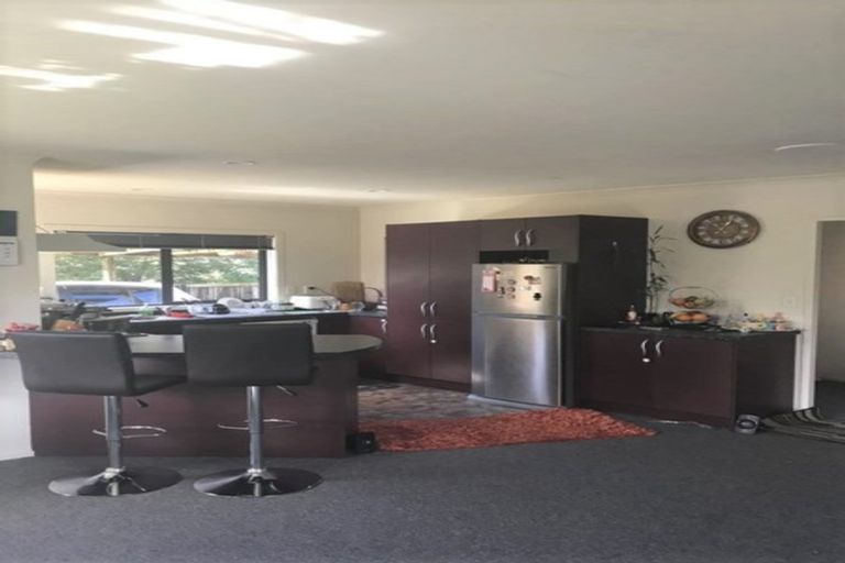 Photo of property in 14 Corsair Place, Melville, Hamilton, 3206