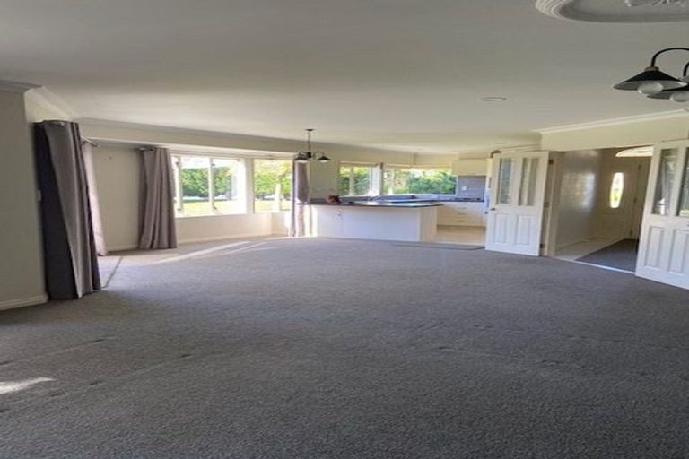 Photo of property in 28 Montana Drive, Pyes Pa, Tauranga, 3112