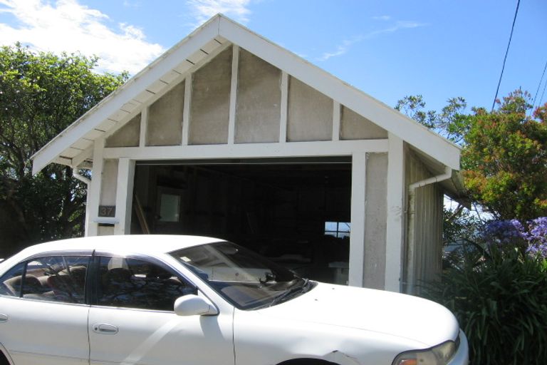 Photo of property in 37 Central Terrace, Kelburn, Wellington, 6012