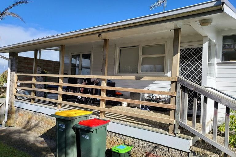 Photo of property in 11 Ellen Avenue, Hillcrest, Auckland, 0627