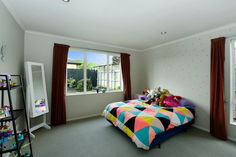 Photo of property in 51 Cambelldon Crescent, Stoke, Nelson, 7011