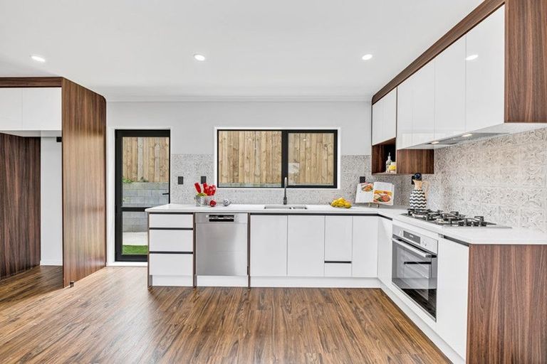 Photo of property in 8/50 Tiverton Road, Avondale, Auckland, 0600