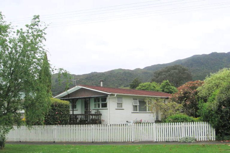 Photo of property in 5 Carlton Street, Te Aroha, 3320