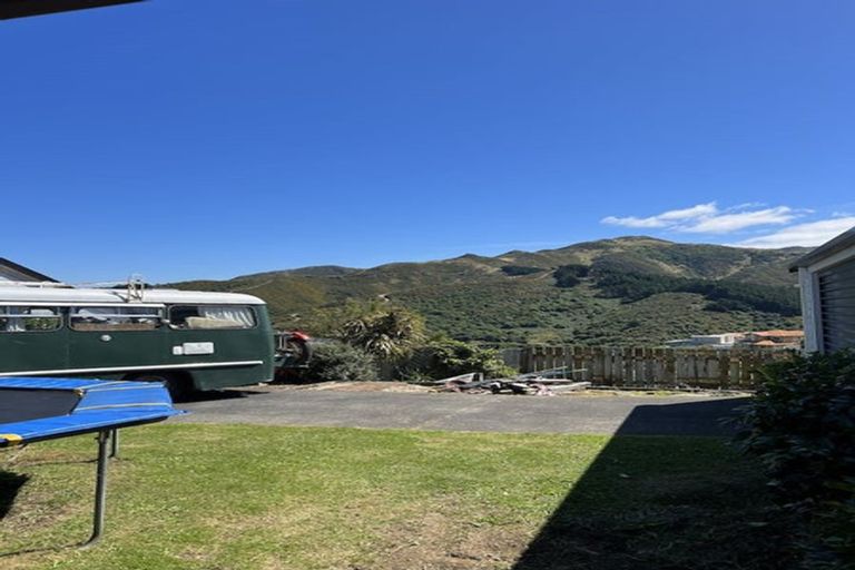 Photo of property in 79 Frobisher Street, Island Bay, Wellington, 6023