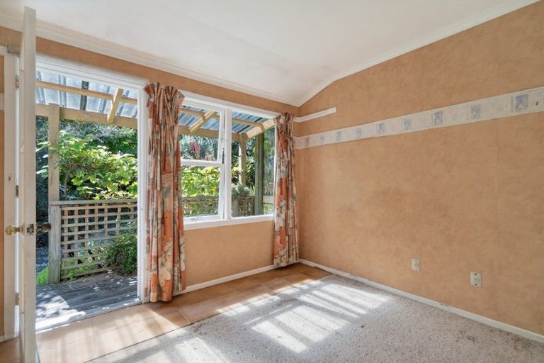 Photo of property in 35 Woodford Avenue, Brookfield, Tauranga, 3110