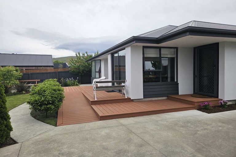 Photo of property in 1/87 Wilsons Road, Saint Martins, Christchurch, 8022