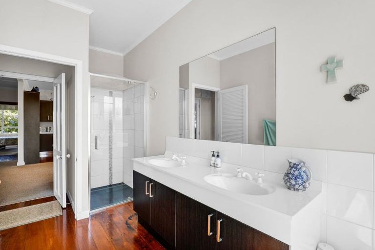 Photo of property in 1048 Normanby Road, Manaia, Hawera, 4678